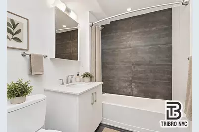 11-05 30th Road #3, New York City, NY 11102 - Photo 8