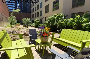 535 W 52nd St, New York City, NY 10019 - Photo 10