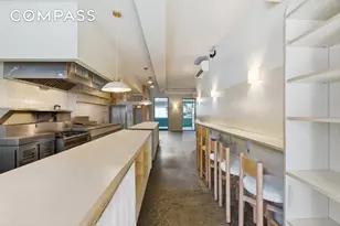 29 Greenpoint Ave, New York City, NY 11222 - Photo 4