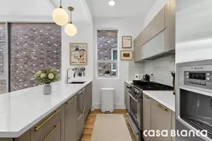 128 Newton St, New York City, NY 11222 - Photo 6