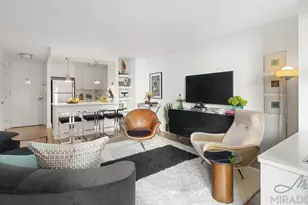 330 E 39th St, New York City, NY 10016 - Photo 2