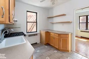 3215 Netherland Ave, New York City, NY 10463 - Photo 8