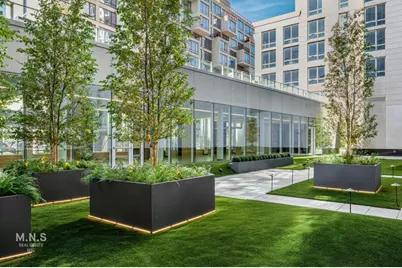 22-44 Jackson Avenue #714, New York City, NY 11101 - Photo 6