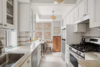 220 Madison Avenue #6R, New York City, NY 10016 - Photo 8