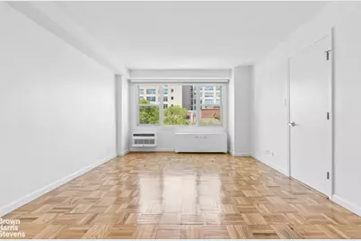 2 Charlton Street #7A, New York City, NY 10013 - Photo 6