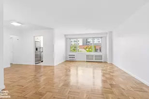 2 Charlton St, New York City, NY 10013 - Photo 2