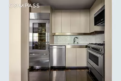 311 W 20th Street #3, New York City, NY 10011 - Photo 6