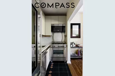 311 W 20th Street #3, New York City, NY 10011 - Photo 10