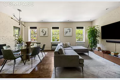 311 W 20th Street #3, New York City, NY 10011 - Photo 1