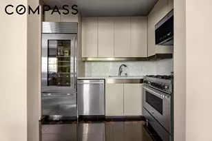 311 W 20th St, New York City, NY 10011 - Photo 6