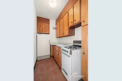 345 E 69th Street #PHD, New York City, NY 10021 - Photo 10