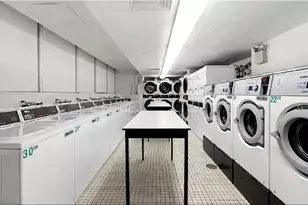 235 E 40th St, New York, NY 10016 - Photo 14