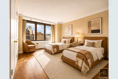 45 E 80th Street #17B, New York City, NY 10075 - Photo 12