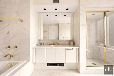 45 E 80th Street #17B, New York City, NY 10075 - Photo 10