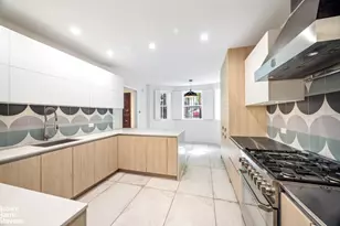143 W 94th St, New York, NY 10025 - Photo 8