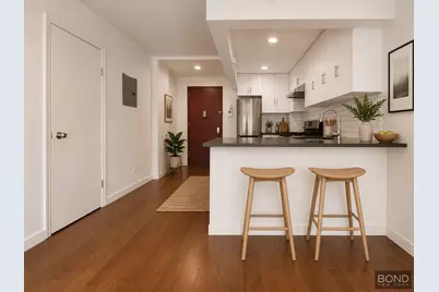252 Broadway #4E, Brooklyn, NY 11211 - Photo 2