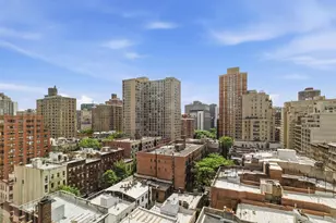 201 E 25th St, New York, NY 10010 - Photo 2