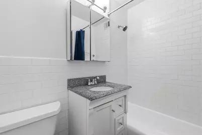 201 E 25th Street #14K, New York, NY 10010 - Photo 4
