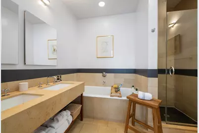 421 W 54th Street #5F, New York City, NY 10019 - Photo 10