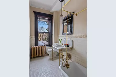 291 Sterling Place, New York City, NY 11238 - Photo 18