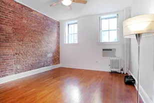 256 W 21st St, New York City, NY 10011 - Photo 20