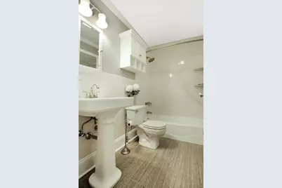 256 W 21st Street #G1, New York, NY 10011 - Photo 20
