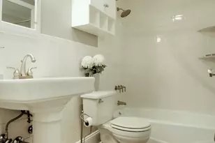 256 W 21st St, New York City, NY 10011 - Photo 22