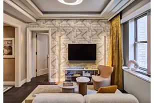 303 Park Ave, New York City, NY 10022 - Photo 2