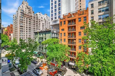 200 E 74th Street #5B, New York City, NY 10021 - Photo 14