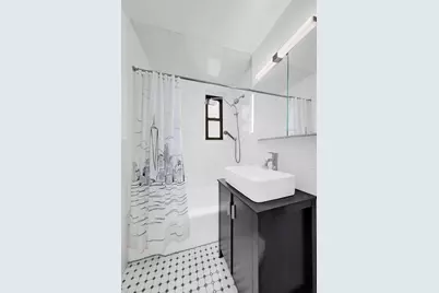 9040 Fort Hamilton Parkway #6E, Brooklyn, NY 11209 - Photo 4