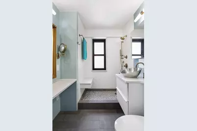 268 E Broadway #A905, New York City, NY 10002 - Photo 8