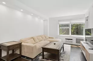 440 E 79th St, New York City, NY 10075 - Photo 2