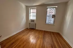 1752 1st Ave, New York, NY 10128 - Photo 2