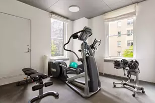 950 Fifth Ave, New York City, NY 10075 - Photo 10