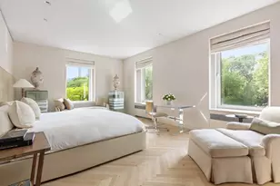 950 Fifth Ave, New York City, NY 10075 - Photo 12