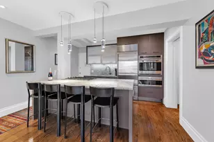 350 Bleecker St, New York City, NY 10014 - Photo 16