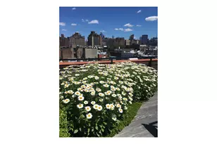 350 Bleecker St, New York City, NY 10014 - Photo 12
