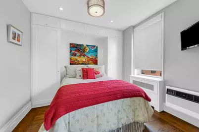 350 Bleecker Street #4VW, New York City, NY 10014 - Photo 6