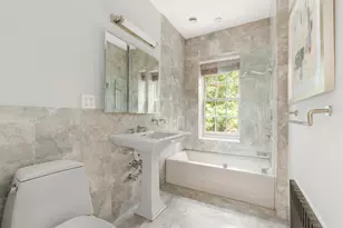 506 E 87th St, New York City, NY 10128 - Photo 16