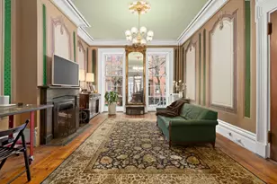 325 W 22nd St, New York, NY 10011 - Photo 2