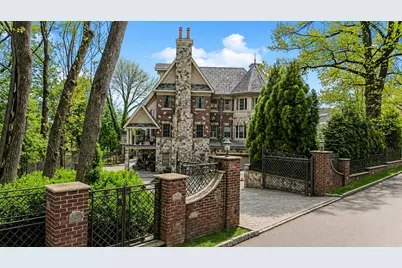 125 Benedict Road, New York City, NY 10304 - Photo 70
