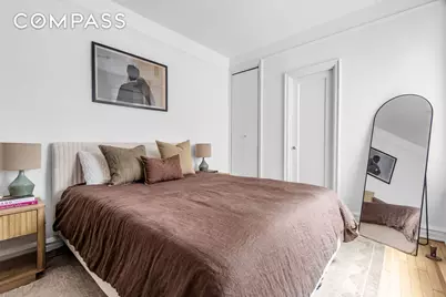 295 W 11th Street #5FF, New York, NY 10014 - Photo 6