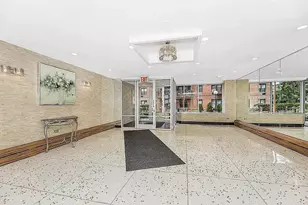 1130 Stadium Ave, New York City, NY 10465 - Photo 10