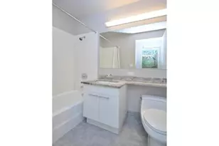 130 W 19th St, New York City, NY 10011 - Photo 10