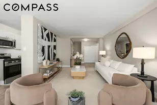 347 E 53rd St, New York City, NY 10022 - Photo 4