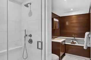60 Riverside Blvd, New York City, NY 10069 - Photo 10
