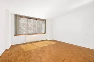 235 E 40th St, New York City, NY 10016 - Photo 2