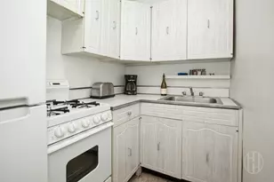 155 E 34th St, New York, NY 10016 - Photo 2