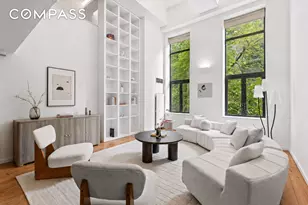 135 W 70th St, New York City, NY 10023 - Photo 2