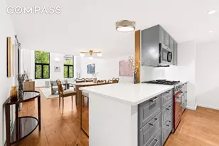 135 W 70th St, New York City, NY 10023 - Photo 6